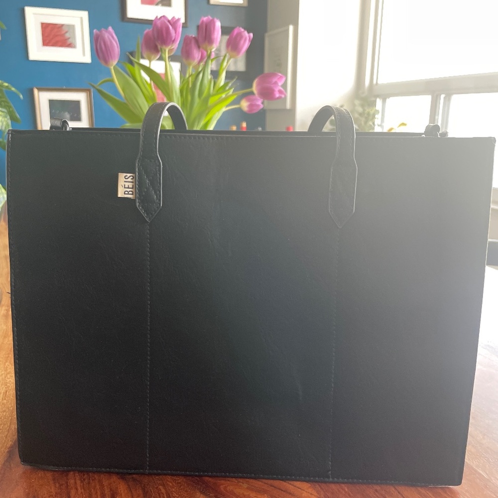 Black Women's Tote Bag
